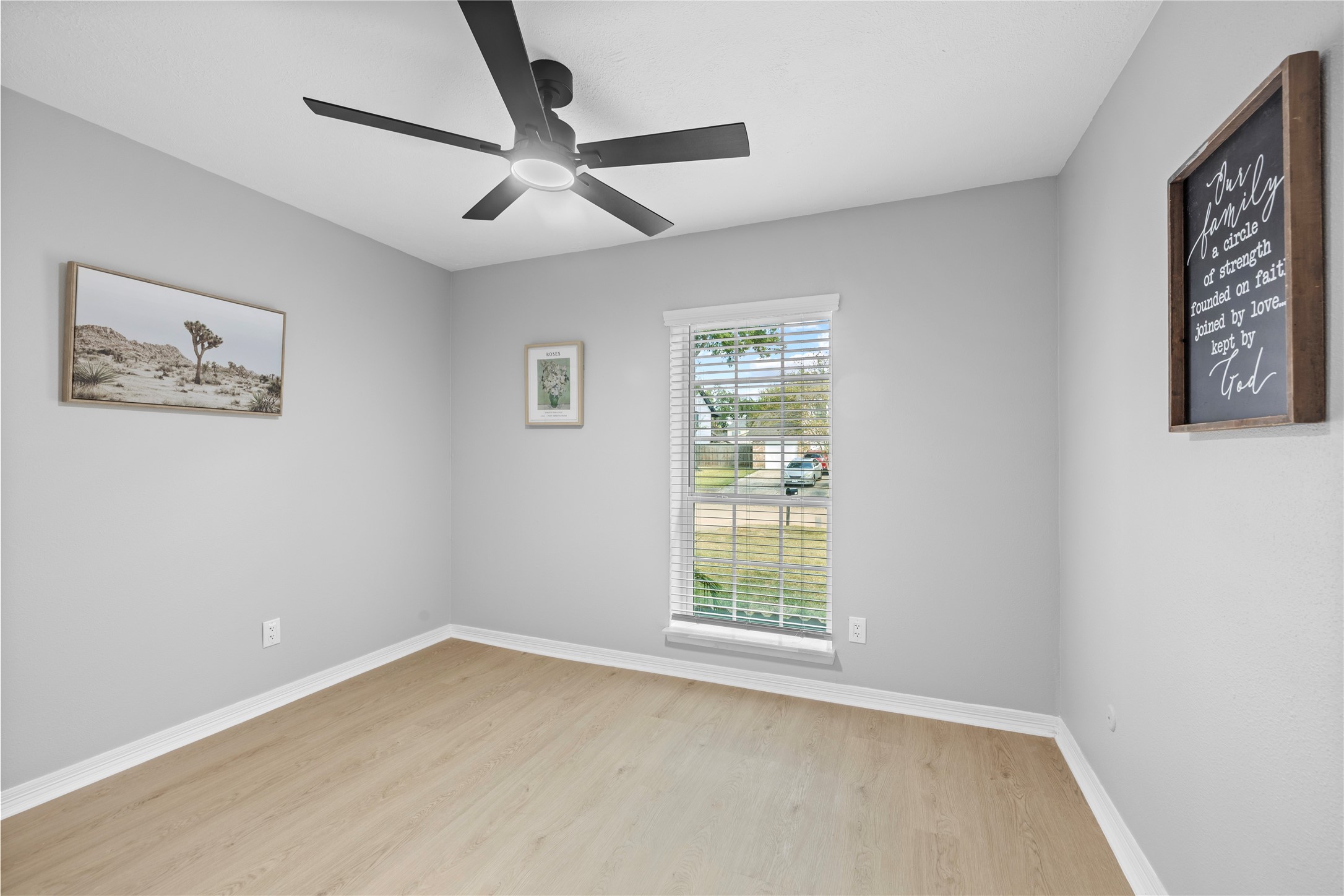 7714 Summer Glen Lane, Houston, TX 77072