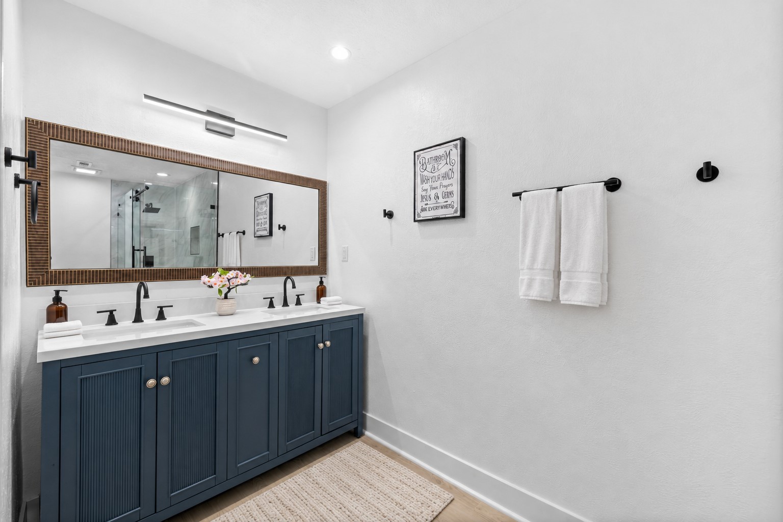 7714 Summer Glen Lane, Houston, TX 77072