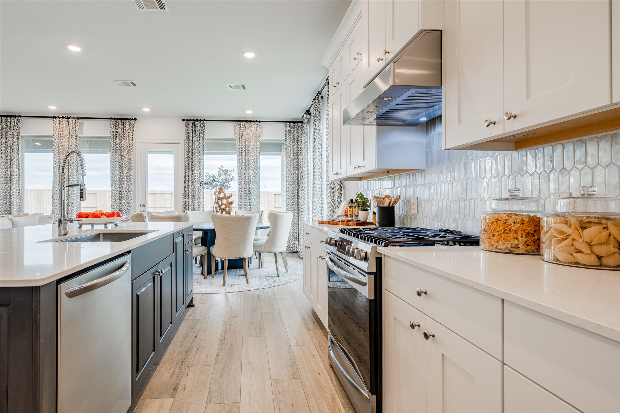 22426 Junction Peak Drive, Porter, TX 77365
