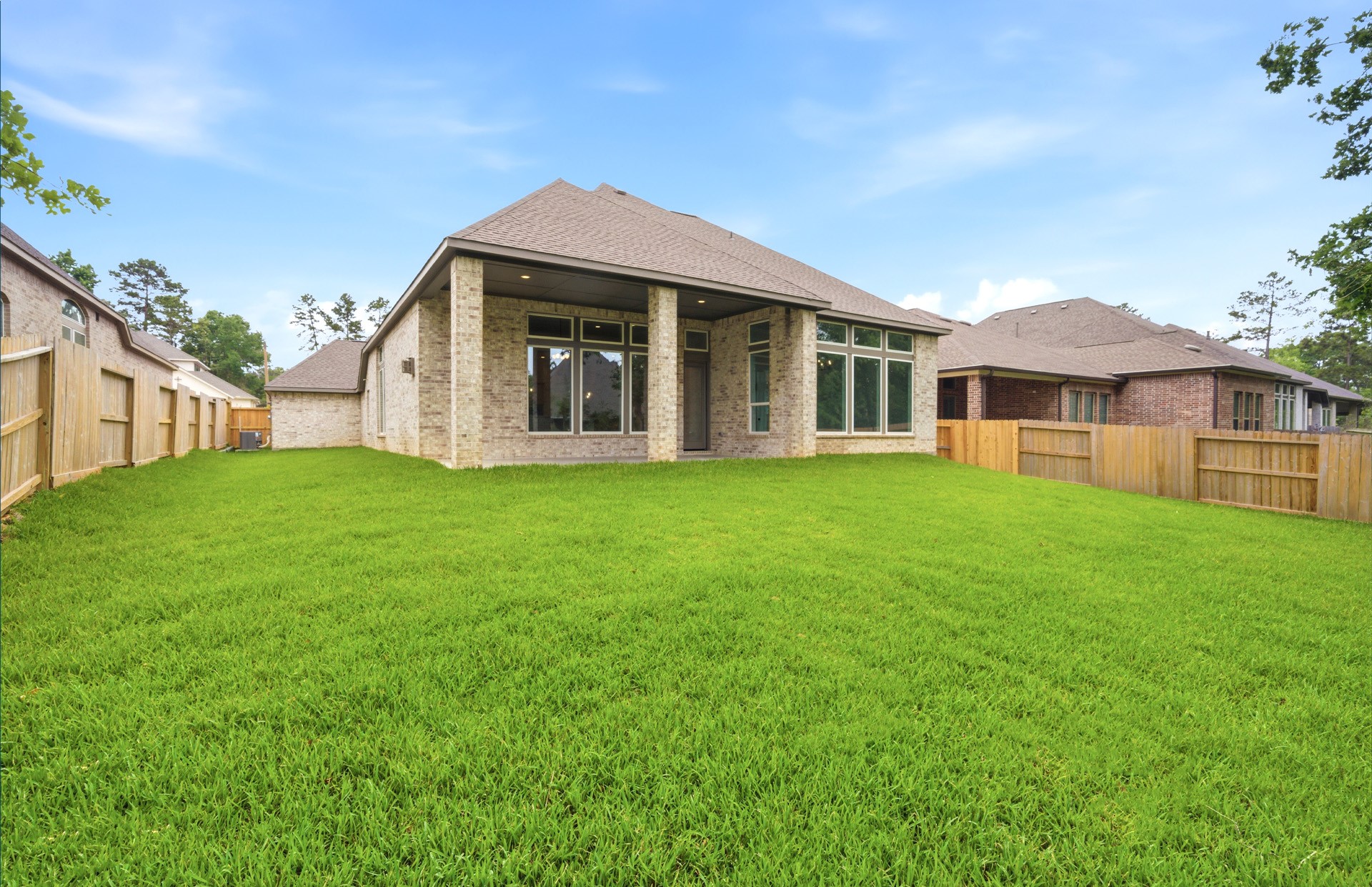 334 Calmato Woods Way, Willis, TX 77318