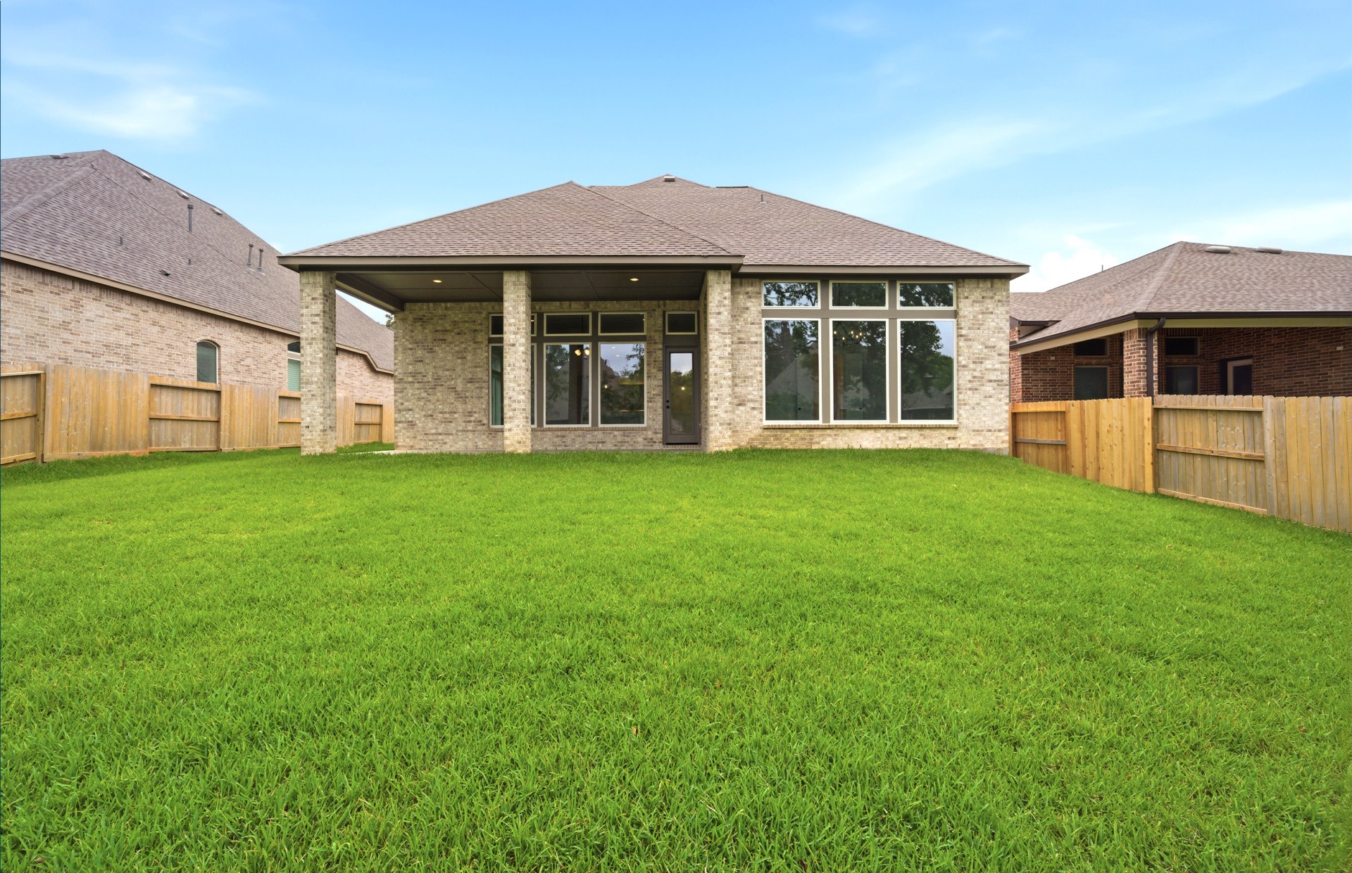 334 Calmato Woods Way, Willis, TX 77318