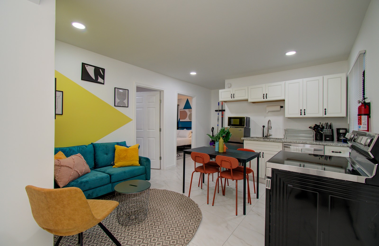 6403 Avenue Street, Houston, TX 77011