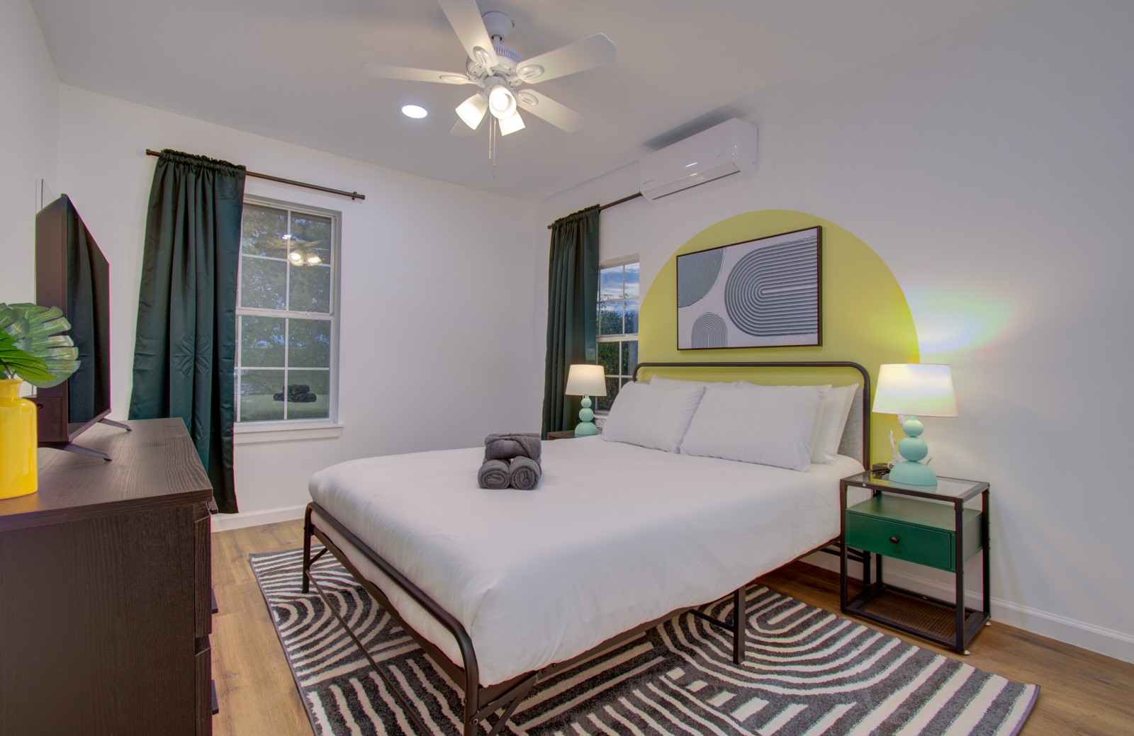 6403 Avenue Street, Houston, TX 77011