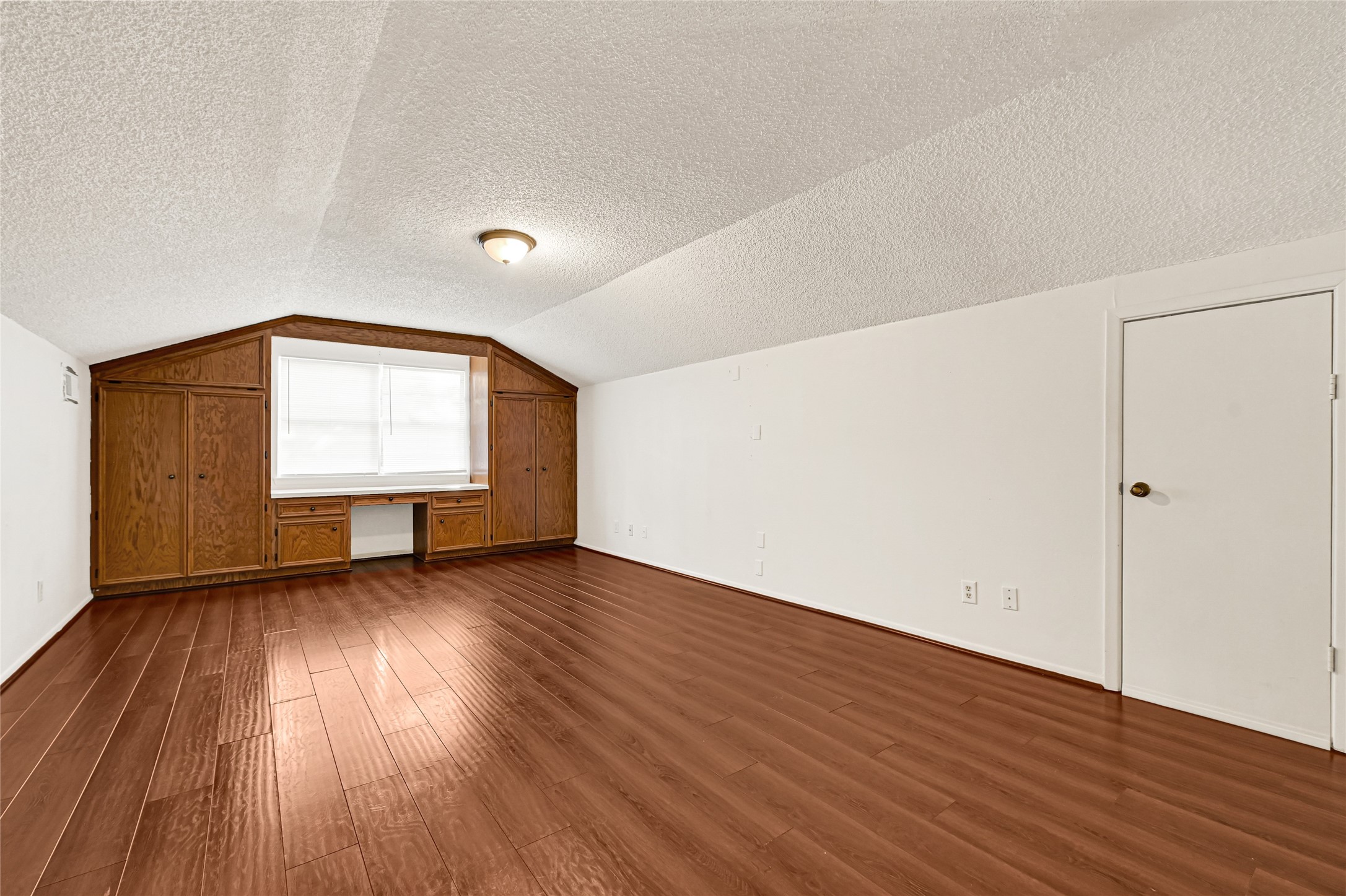 2nd Floor Large Game Room can be used as an office