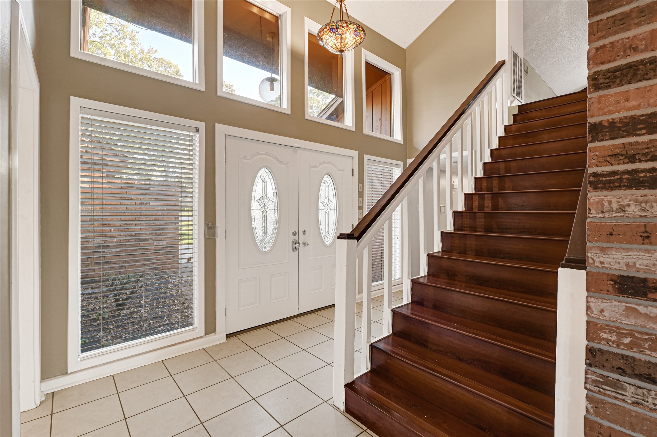 2106 White Feather Trail, Crosby, TX 77532