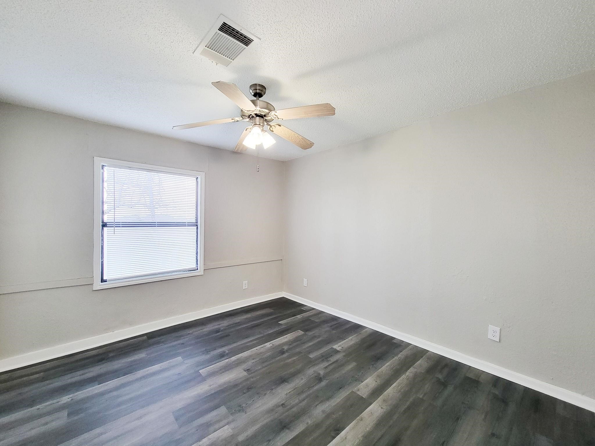 4817 Lawndale Street, La Marque, TX 77568
