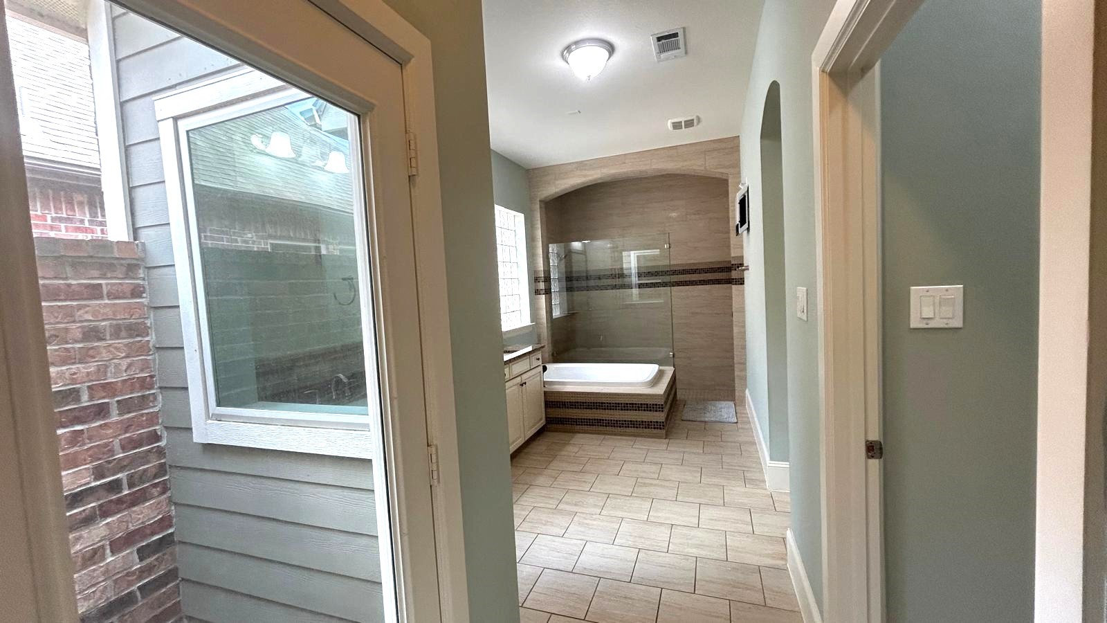 Primary Bathroom with Atrium