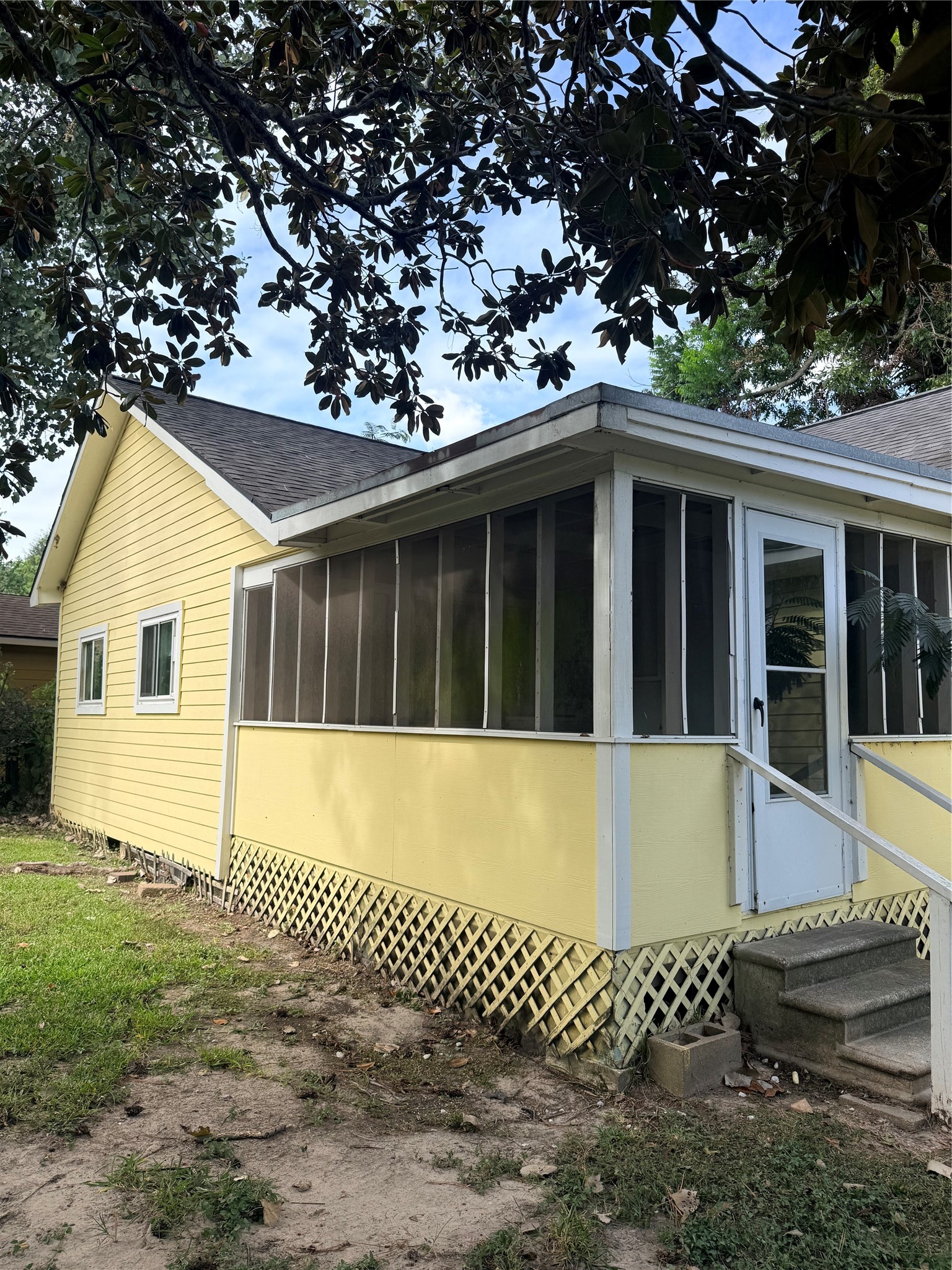 11101 28th Street, Santa Fe, TX 77510