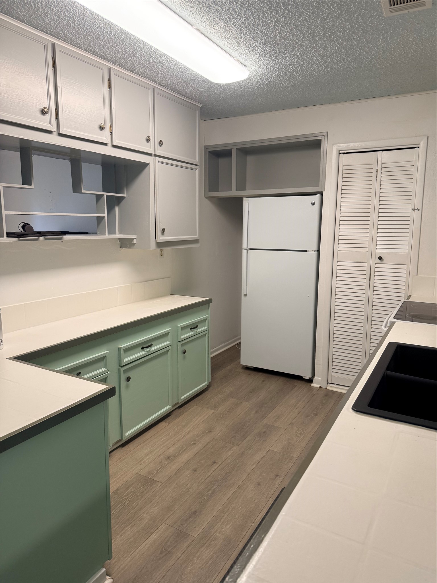 11101 28th Street, Santa Fe, TX 77510 11101 28th Street, Santa Fe, TX 77510