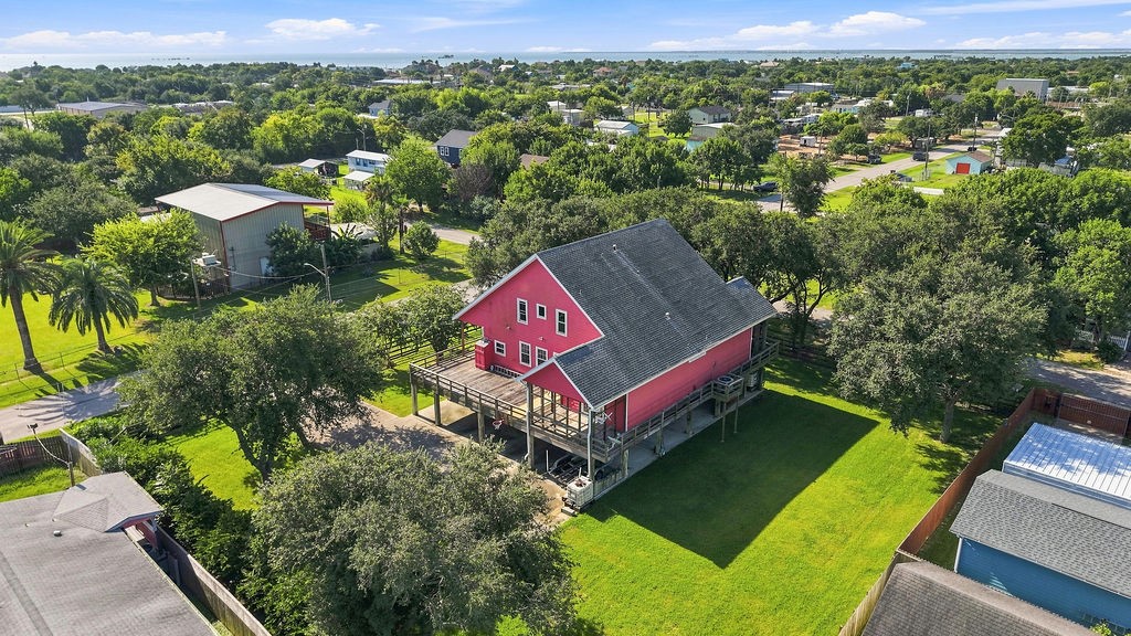 746 12th Street, San Leon, TX 77539