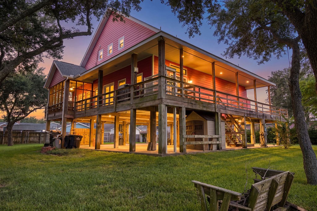 746 12th Street, San Leon, TX 77539