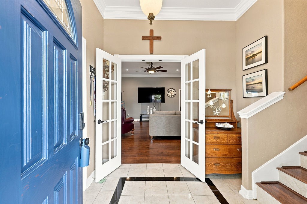 746 12th Street, San Leon, TX 77539