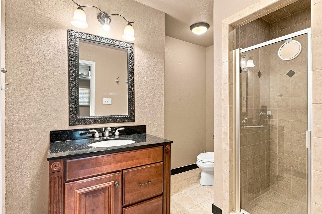 746 12th Street, San Leon, TX 77539