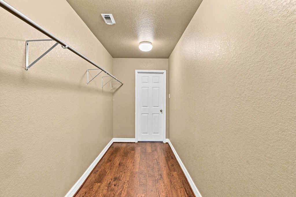 746 12th Street, San Leon, TX 77539