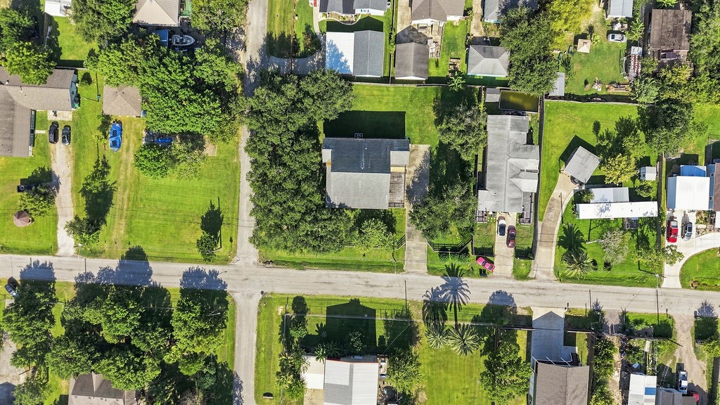 746 12th Street, San Leon, TX 77539