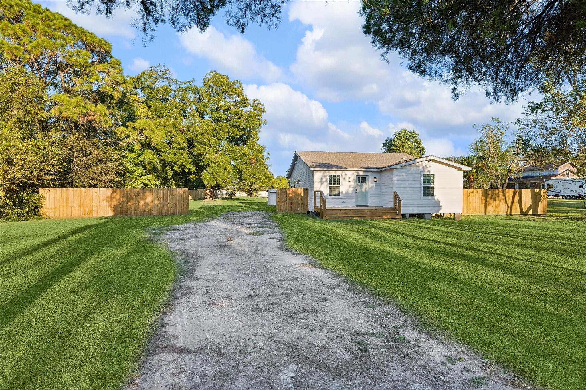 2801 Shouse Road, Santa Fe, TX 77510 2801 Shouse Road, Santa Fe, TX 77510