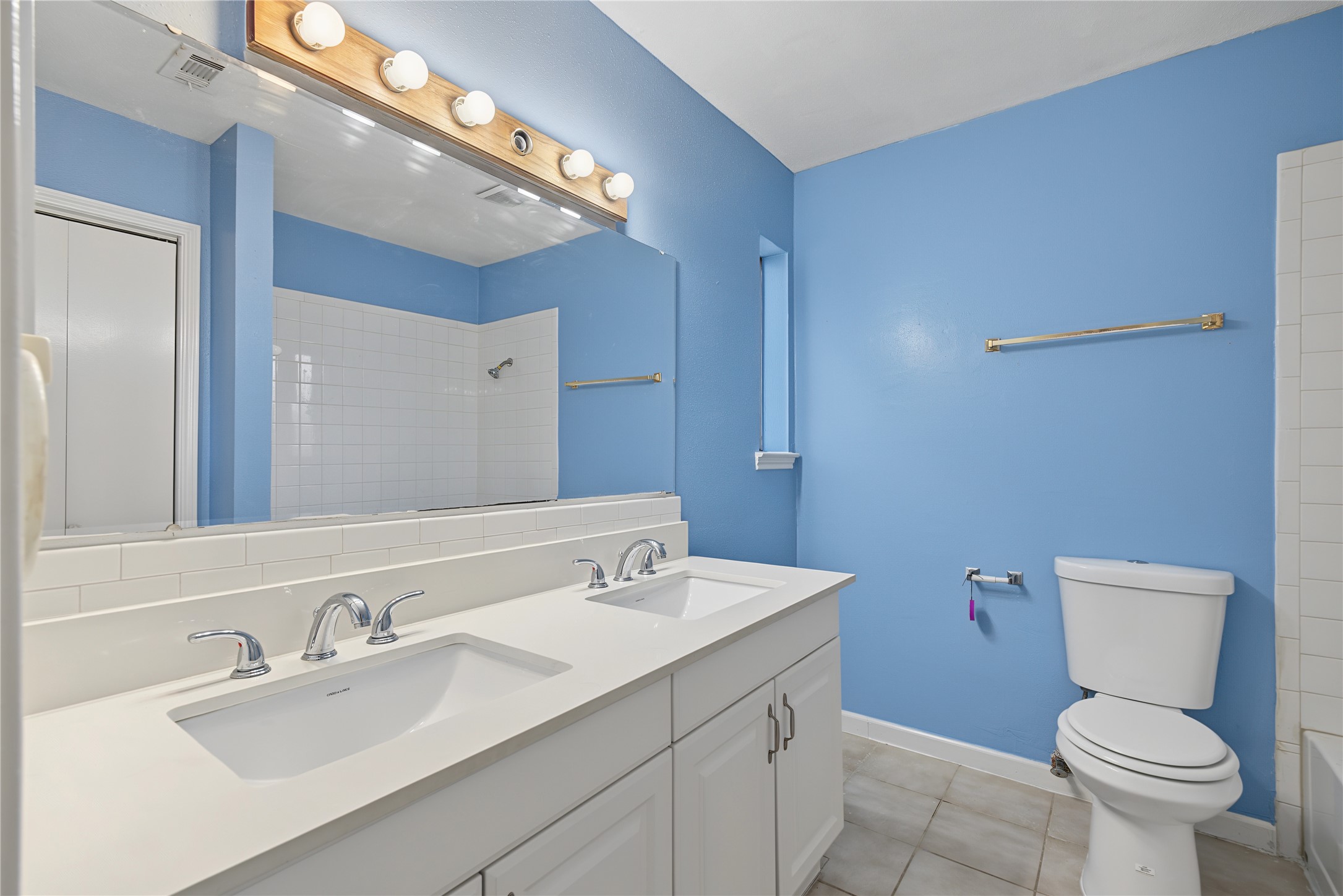 8315 Augustine Drive, #A, Houston, TX 77036