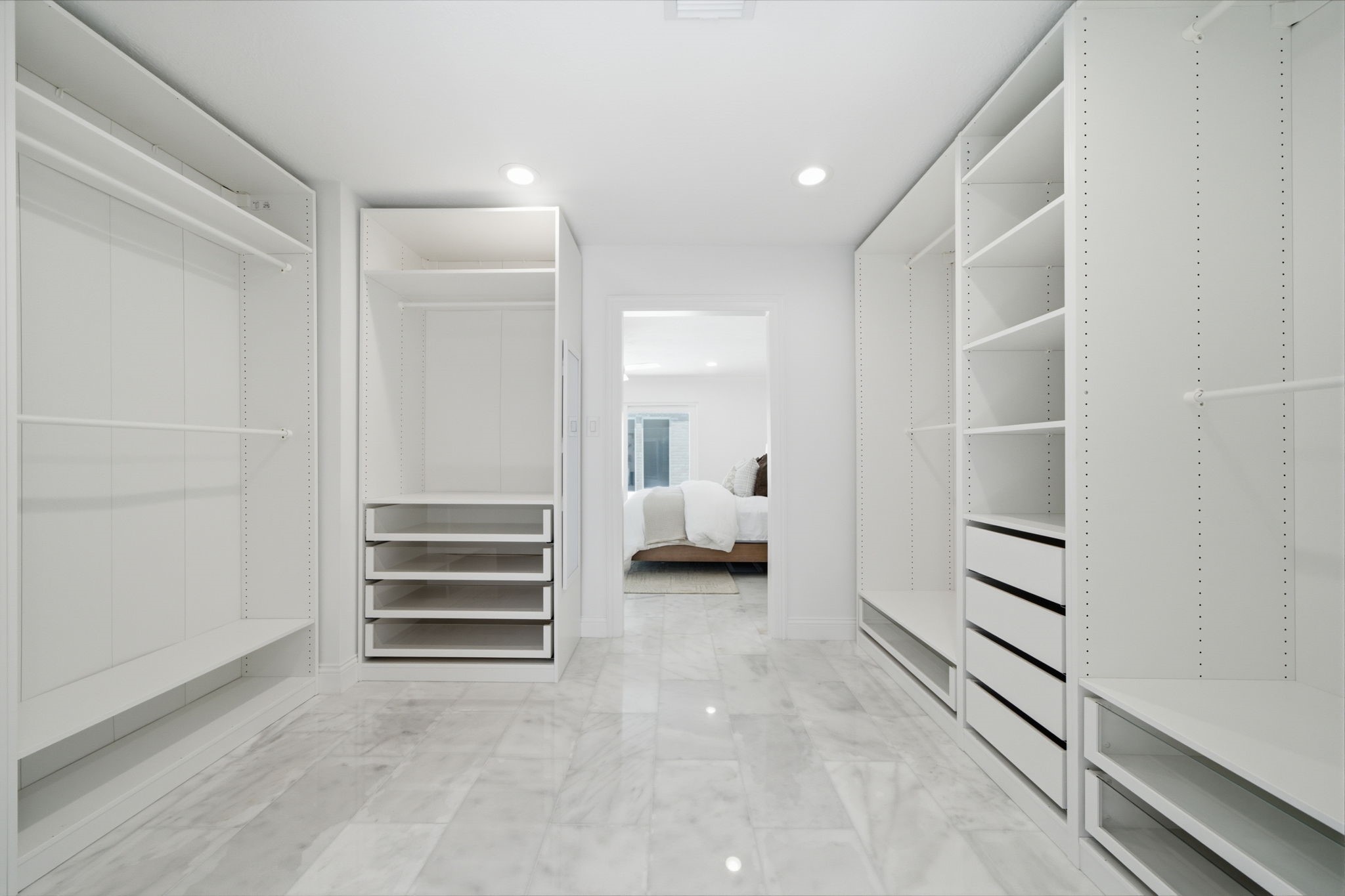 10103 Briar Forest Drive, Houston, TX 77042