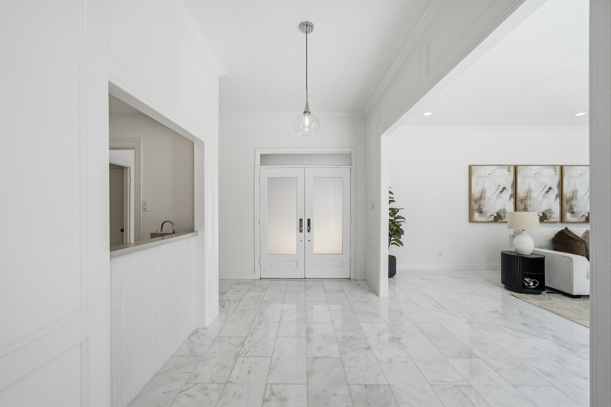 10103 Briar Forest Drive, Houston, TX 77042 10103 Briar Forest Drive, Houston, TX 77042