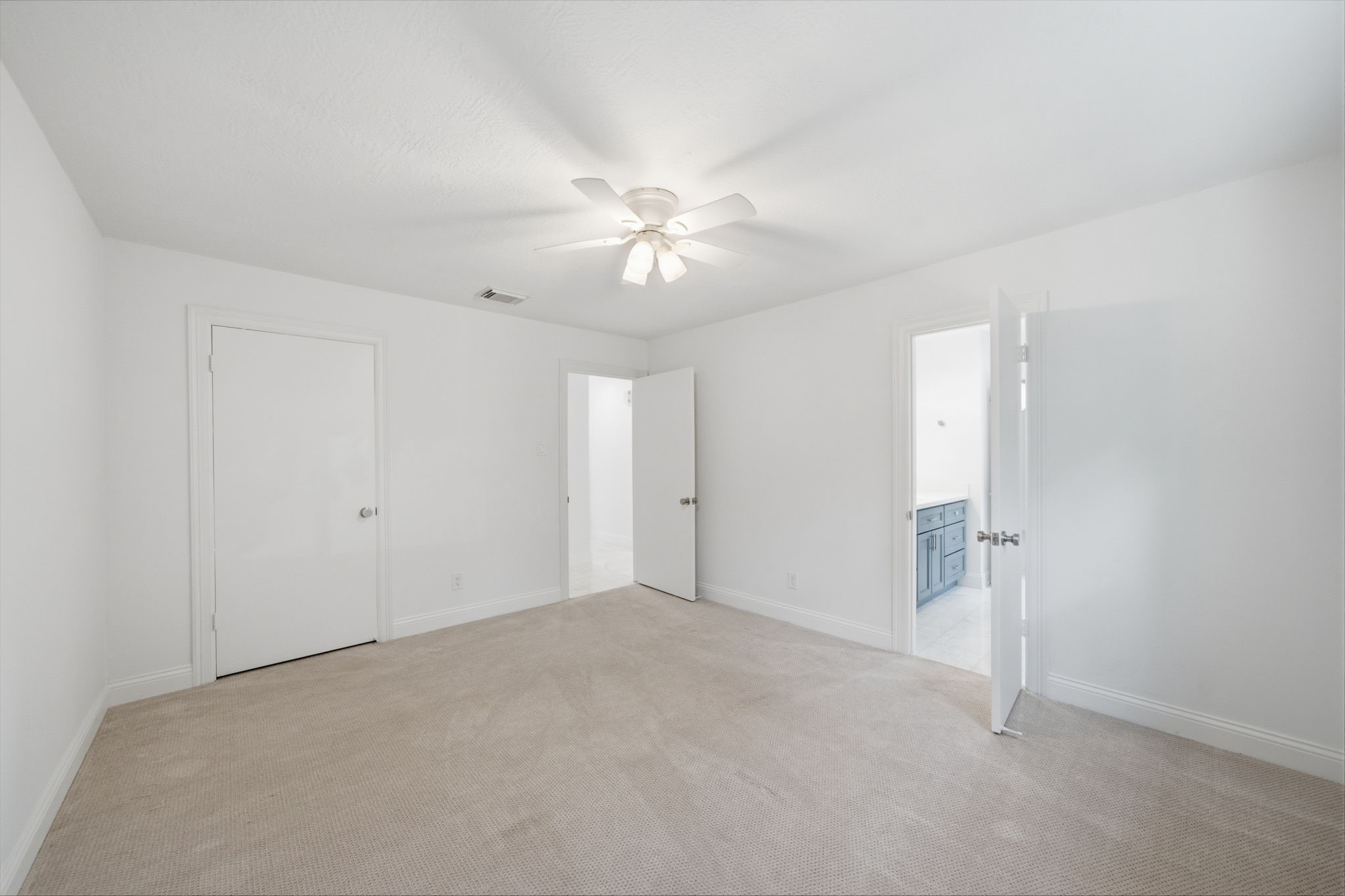 10103 Briar Forest Drive, Houston, TX 77042