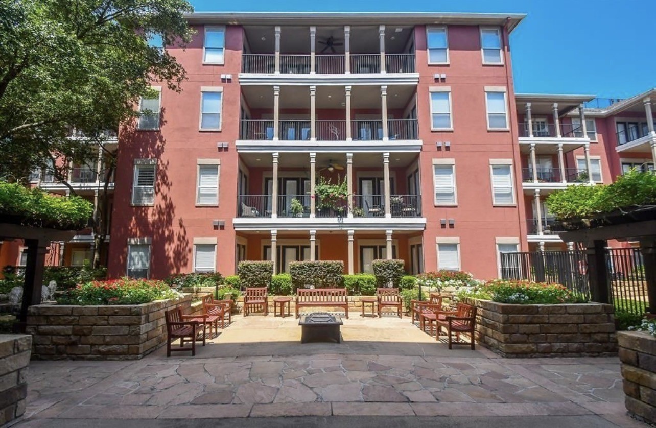 2400 Mccue Road, #438, Houston, TX 77056