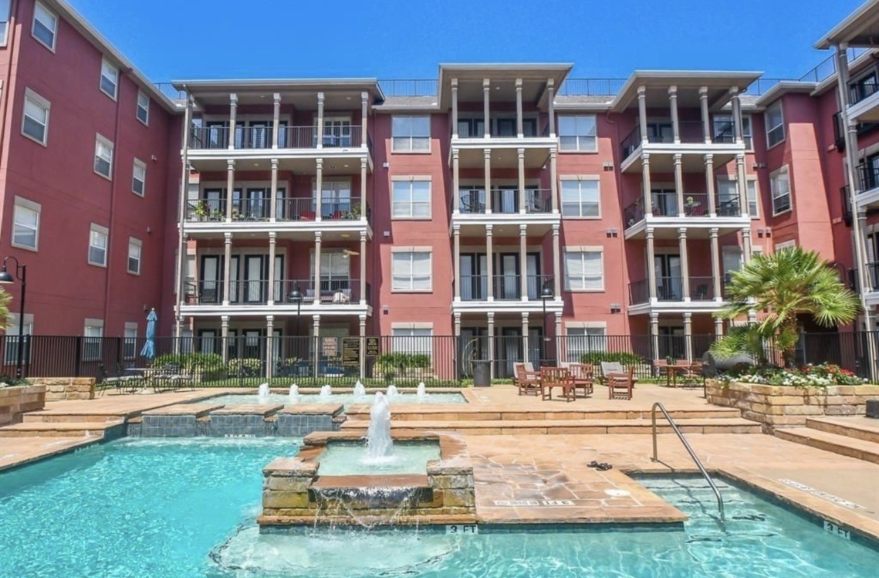 2400 Mccue Road, #438, Houston, TX 77056