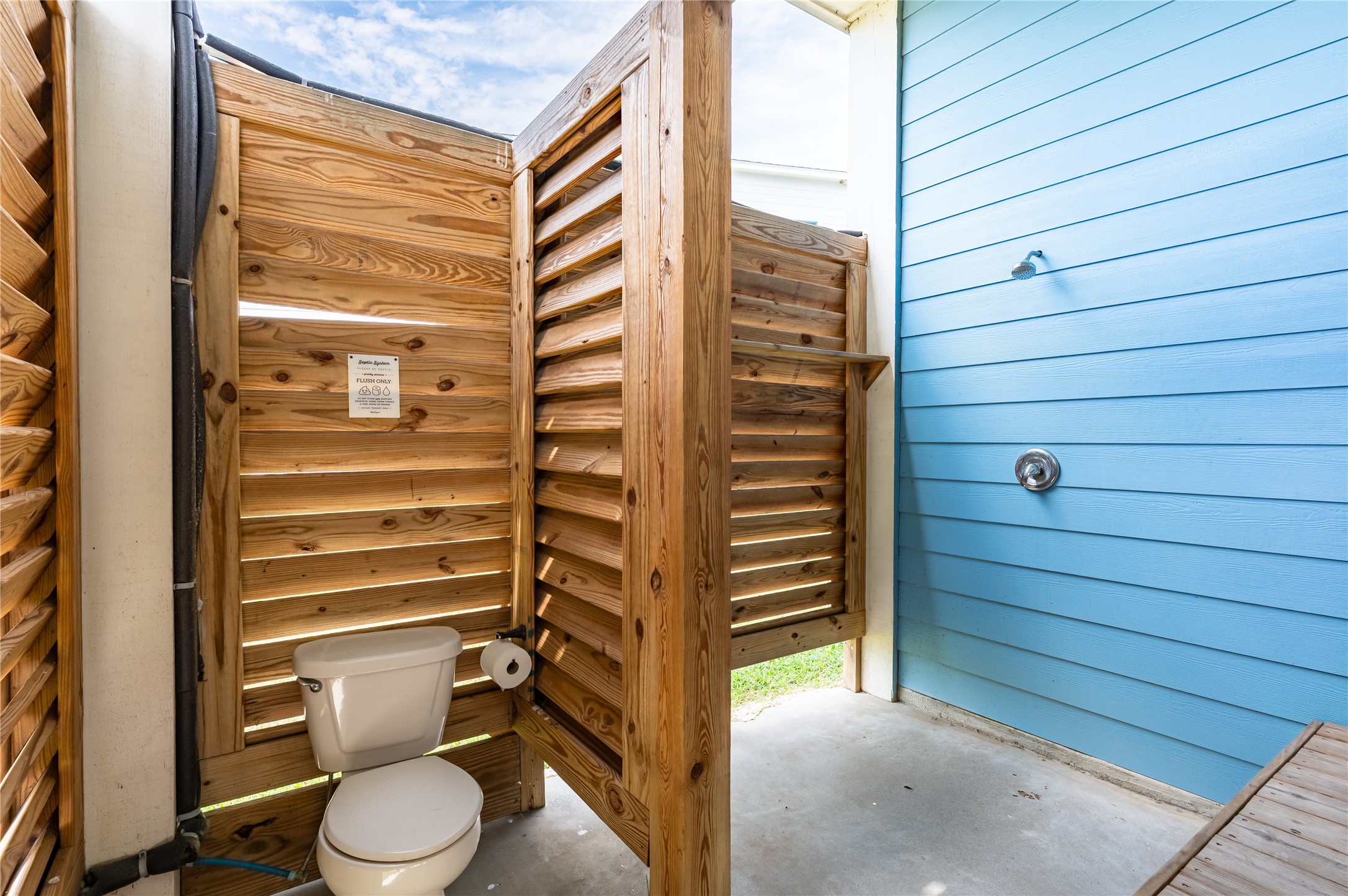 Coming home sandy is no problem with your private outdoor shower and changing area ready for an easy rinse after the beach.