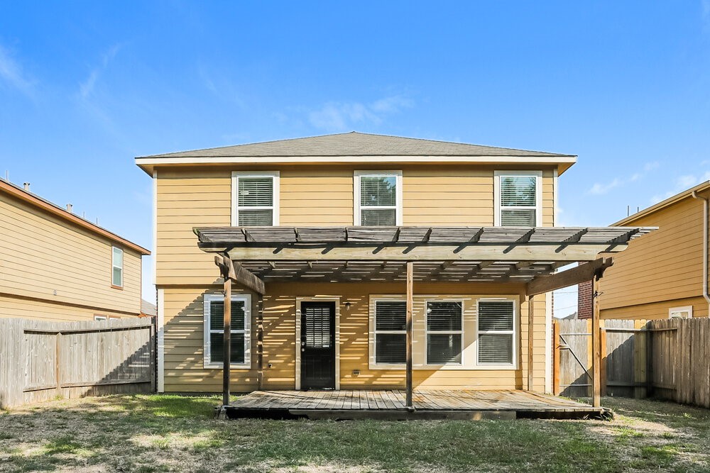 16750 Warbler Drive, Conroe, TX 77385