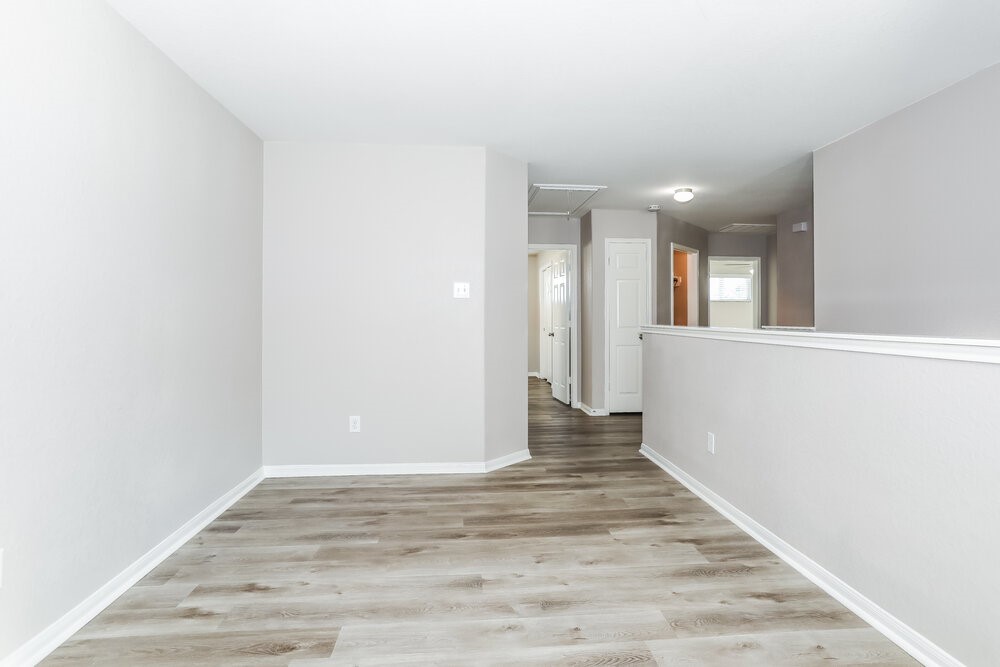 16750 Warbler Drive, Conroe, TX 77385