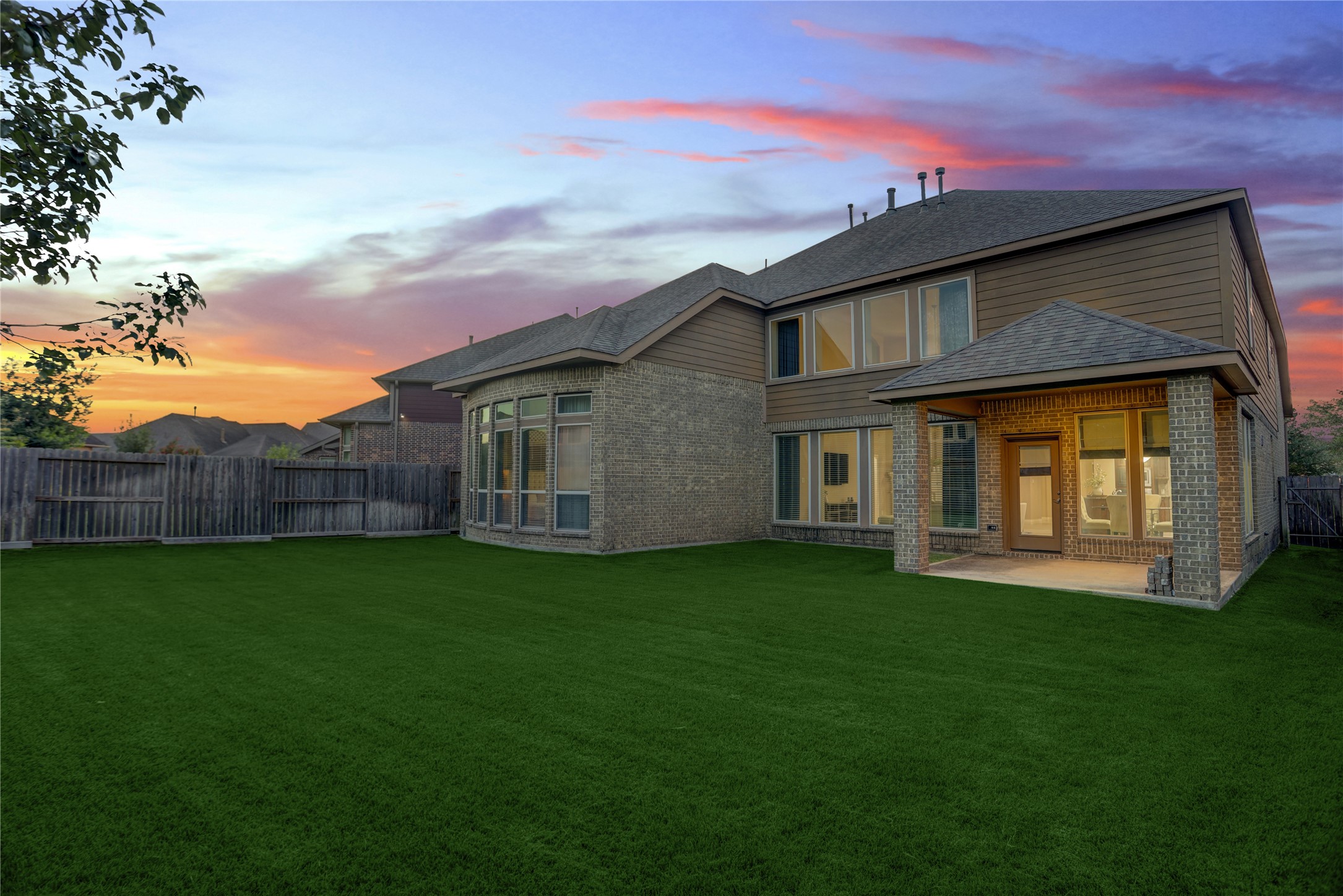 A spacious backyard offers endless possibilities from adding your dream pool to creating the ultimate outdoor kitchen, play area, or garden. Whether you're hosting summer barbecues, relaxing under the covered patio, or enjoying peaceful evenings outdoors, this yard is ready to fit your lifestyle.