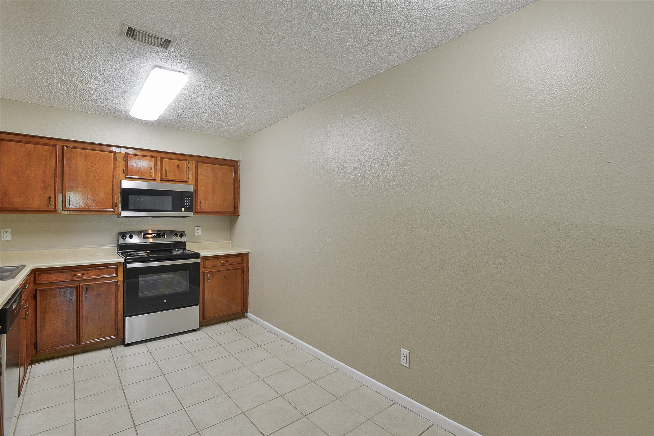 4504 Avenue L, #2, Santa Fe, TX 77510