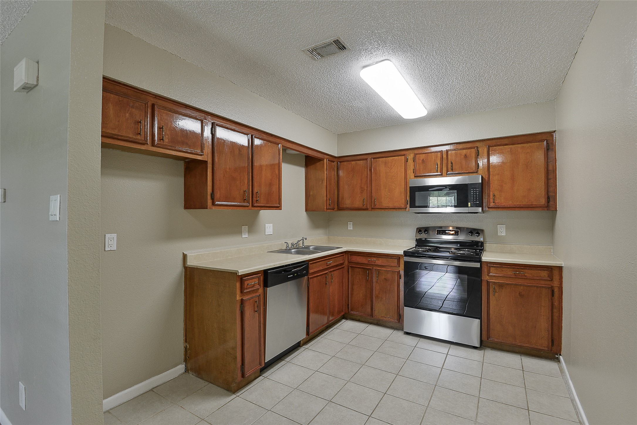 4504 Avenue L, #2, Santa Fe, TX 77510
