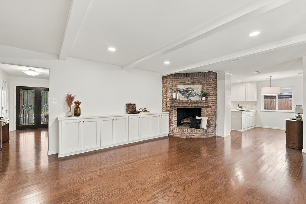 1326 Saxony Lane, Houston, TX 77058