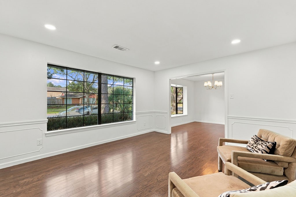 1326 Saxony Lane, Houston, TX 77058