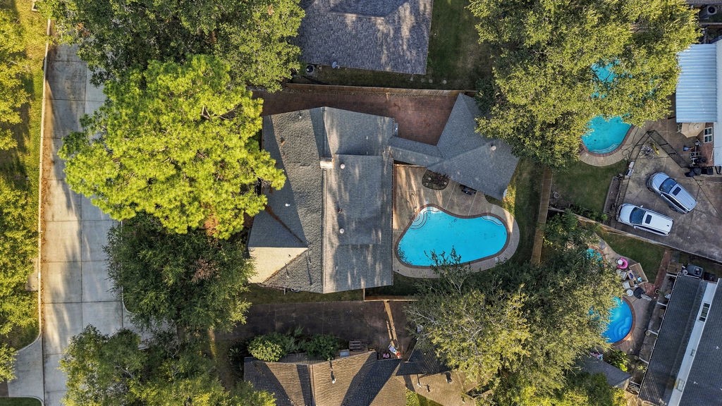 1326 Saxony Lane, Houston, TX 77058