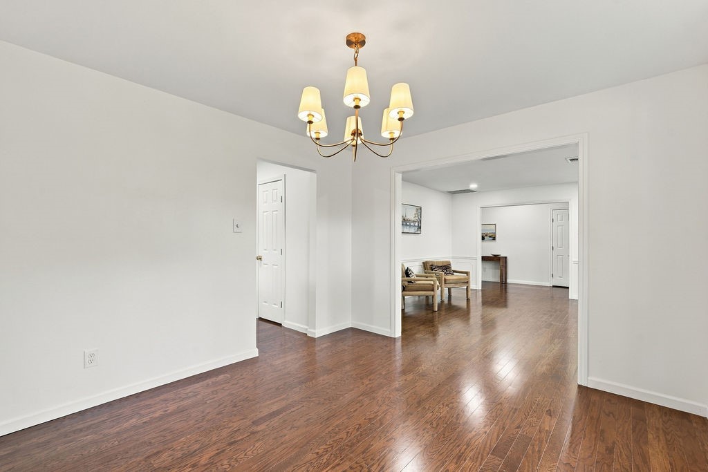 1326 Saxony Lane, Houston, TX 77058