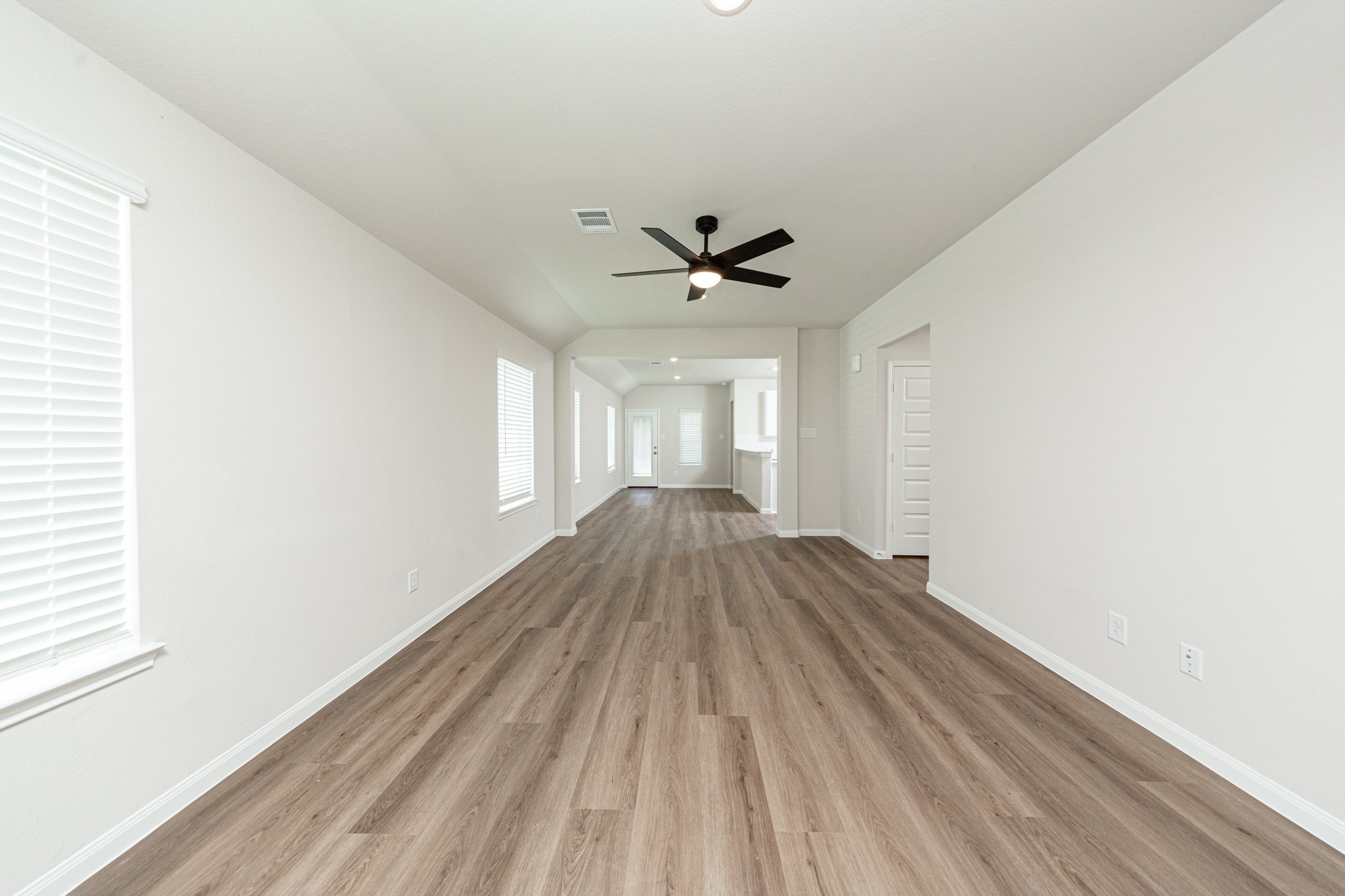 22463 Ringtail Road, Splendora, TX 77372
