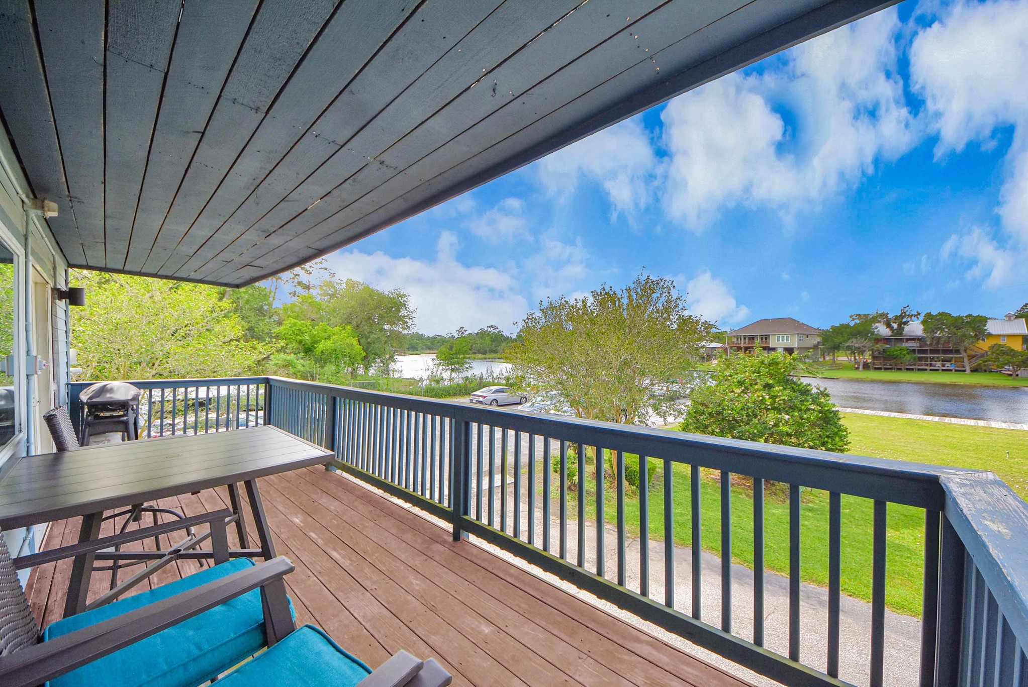2117 Casa Rio Circle, Dickinson, TX 77539