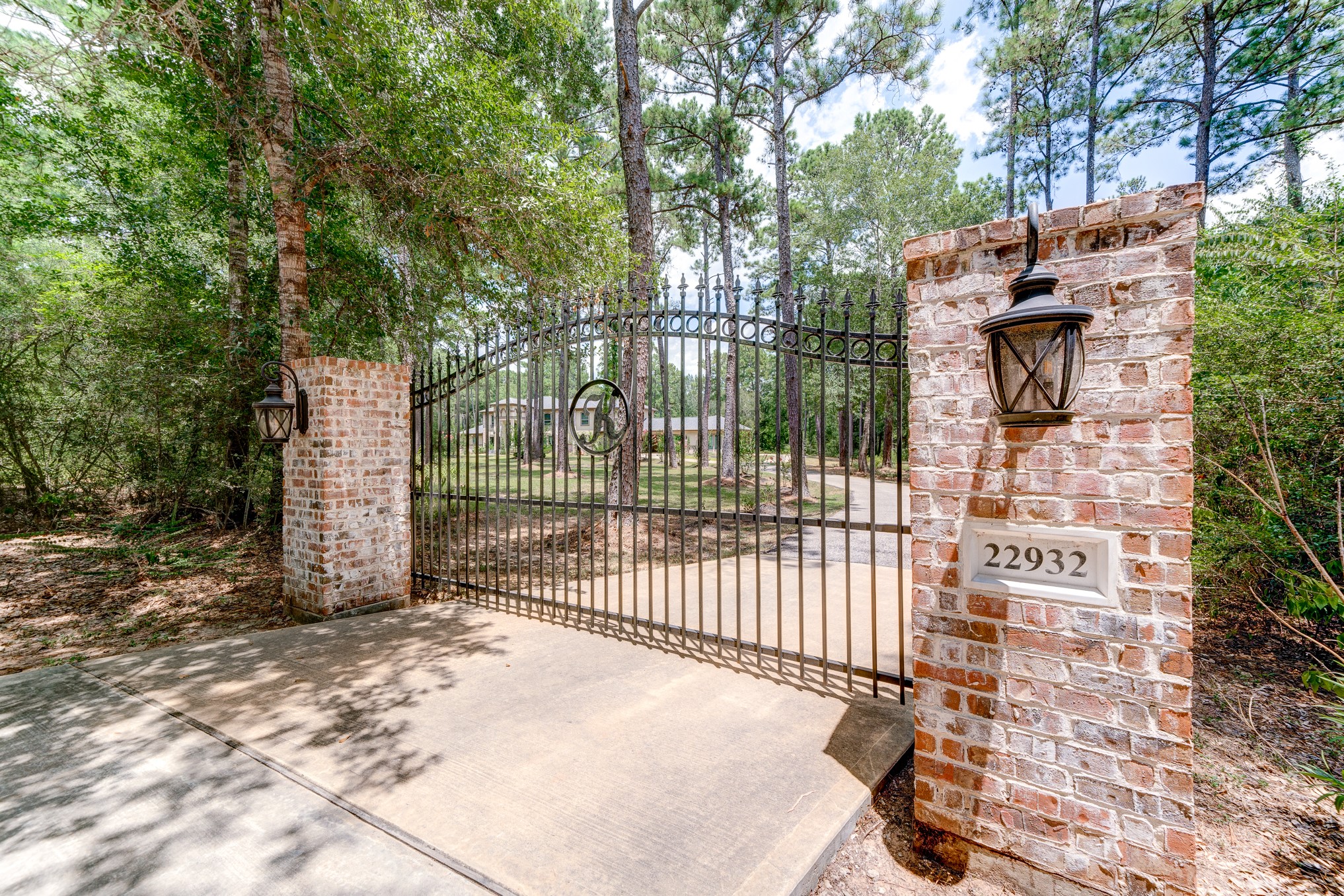 22932 Nichols Sawmill Road, Hockley, TX 77447