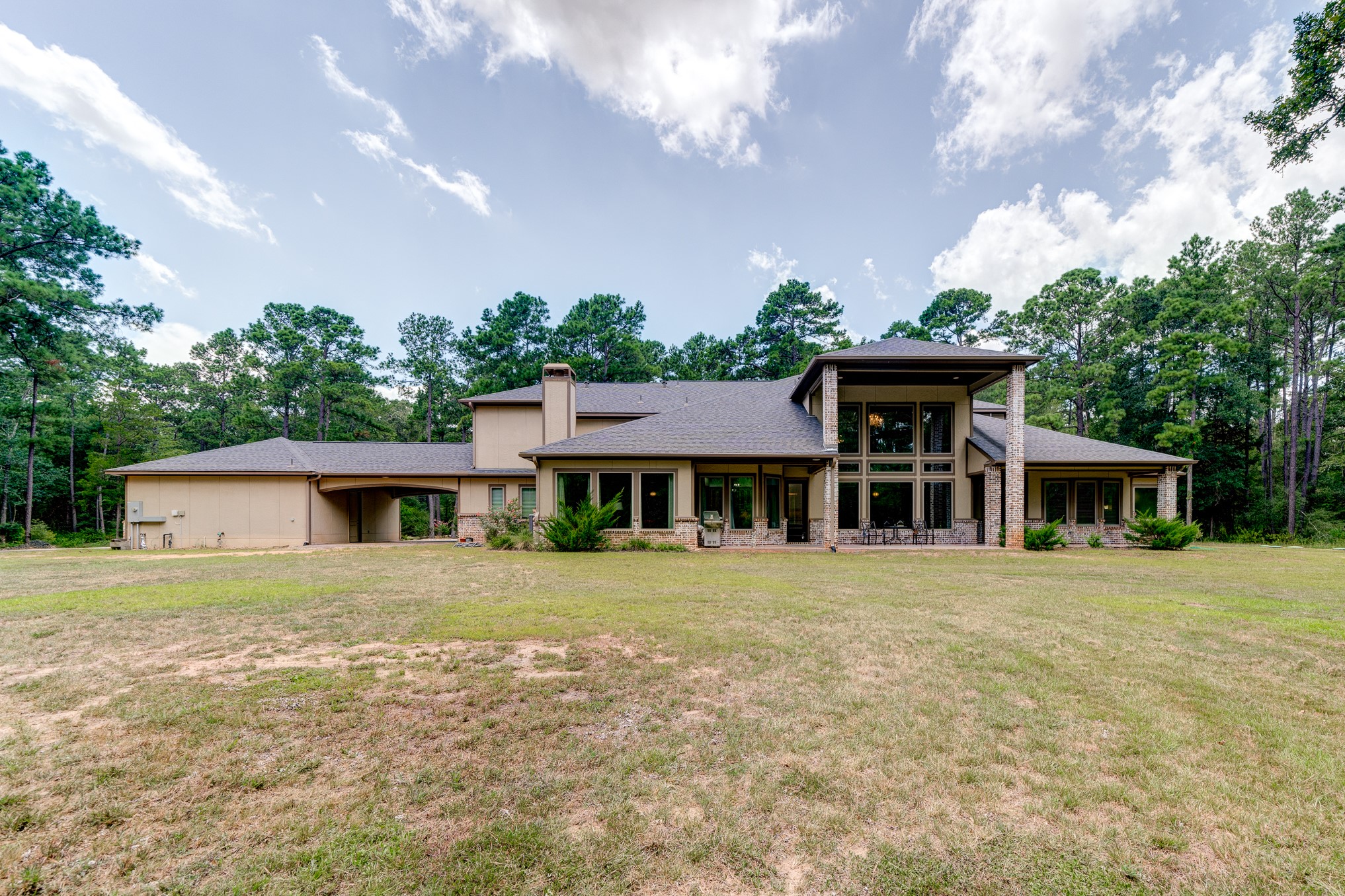 22932 Nichols Sawmill Road, Hockley, TX 77447