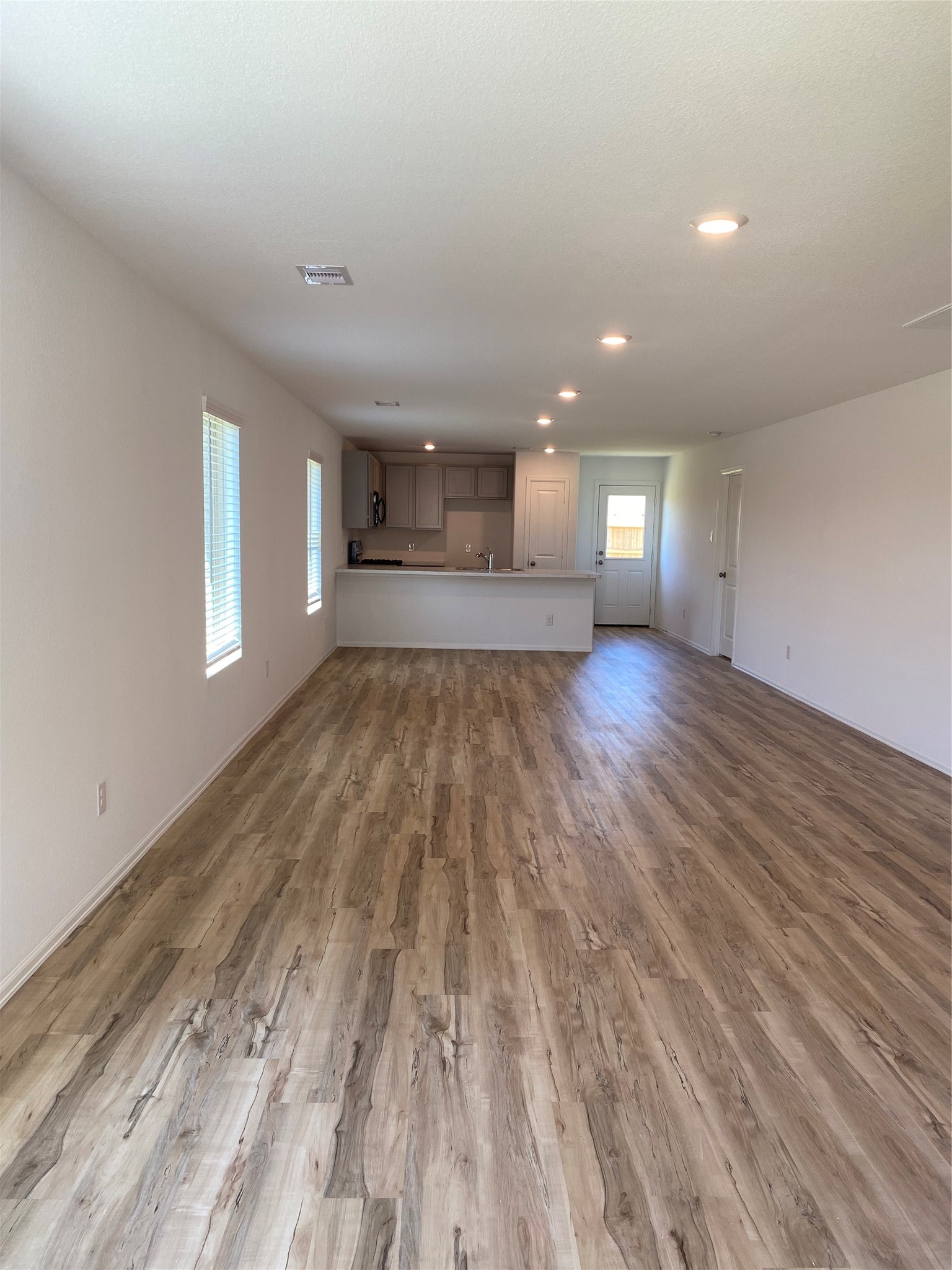 8839 Wooster Trail Drive, Baytown, TX 77521 8839 Wooster Trail Drive, Baytown, TX 77521