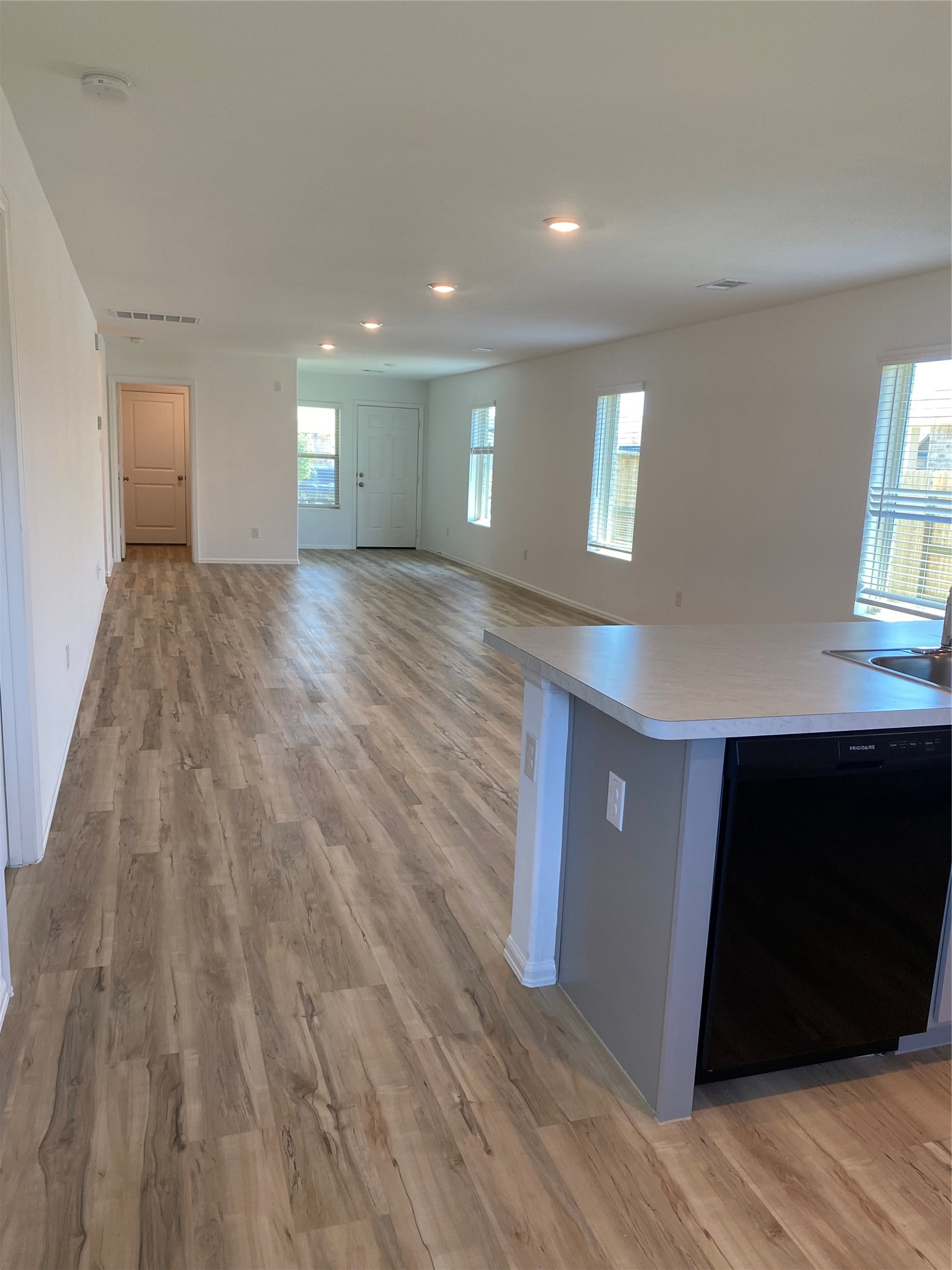 8839 Wooster Trail Drive, Baytown, TX 77521 8839 Wooster Trail Drive, Baytown, TX 77521