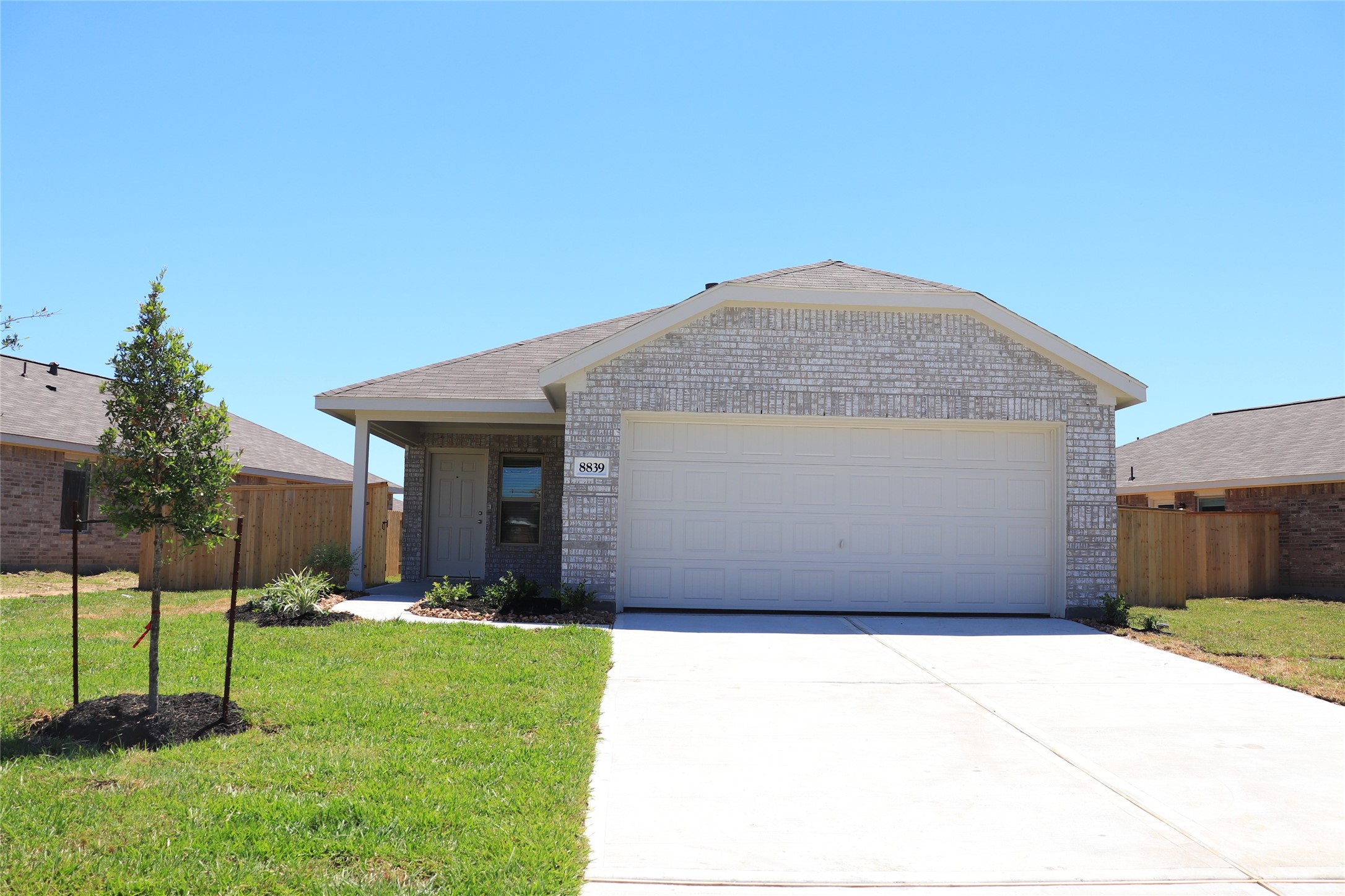 8839 Wooster Trail Drive, Baytown, TX 77521 8839 Wooster Trail Drive, Baytown, TX 77521
