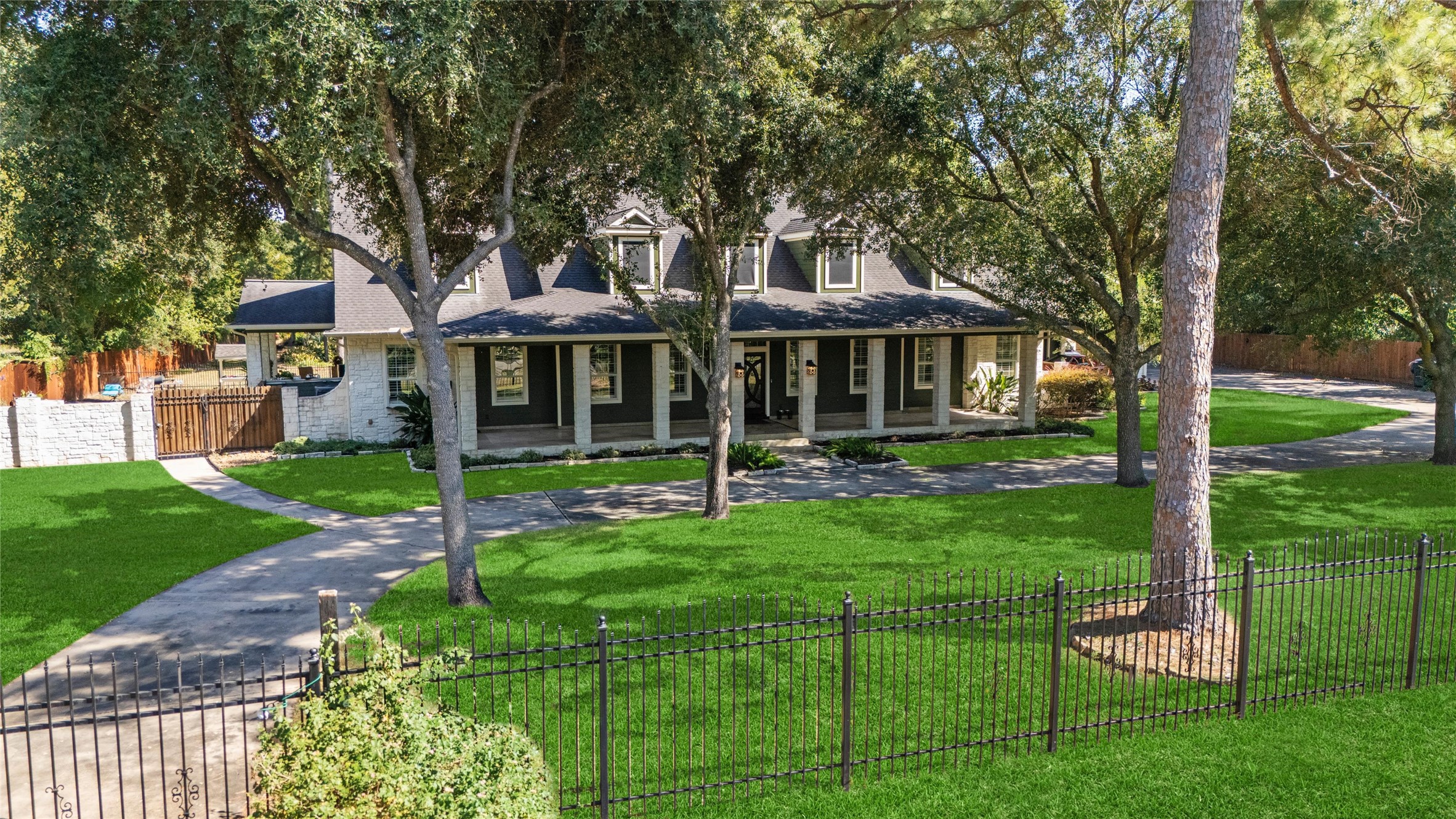 10 Rollingwood Drive, Houston, TX 77080