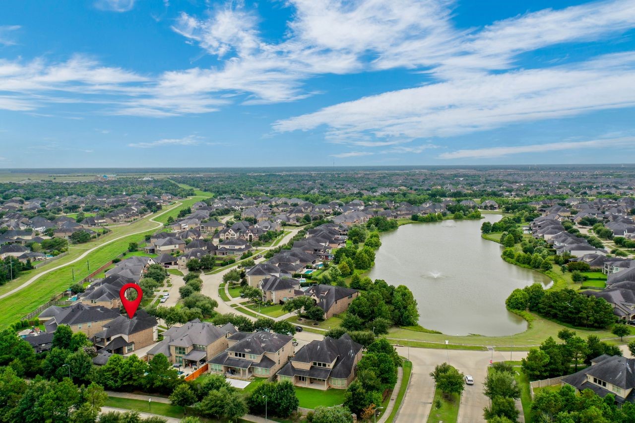 Homes in the coveted Ibis Lake section of Cross Creek Ranch enjoy a peaceful setting centered around the community's picturesque lake. Homes in the coveted Ibis Lake section of Cross Creek Ranch enjoy a peaceful setting centered around the community's picturesque lake.