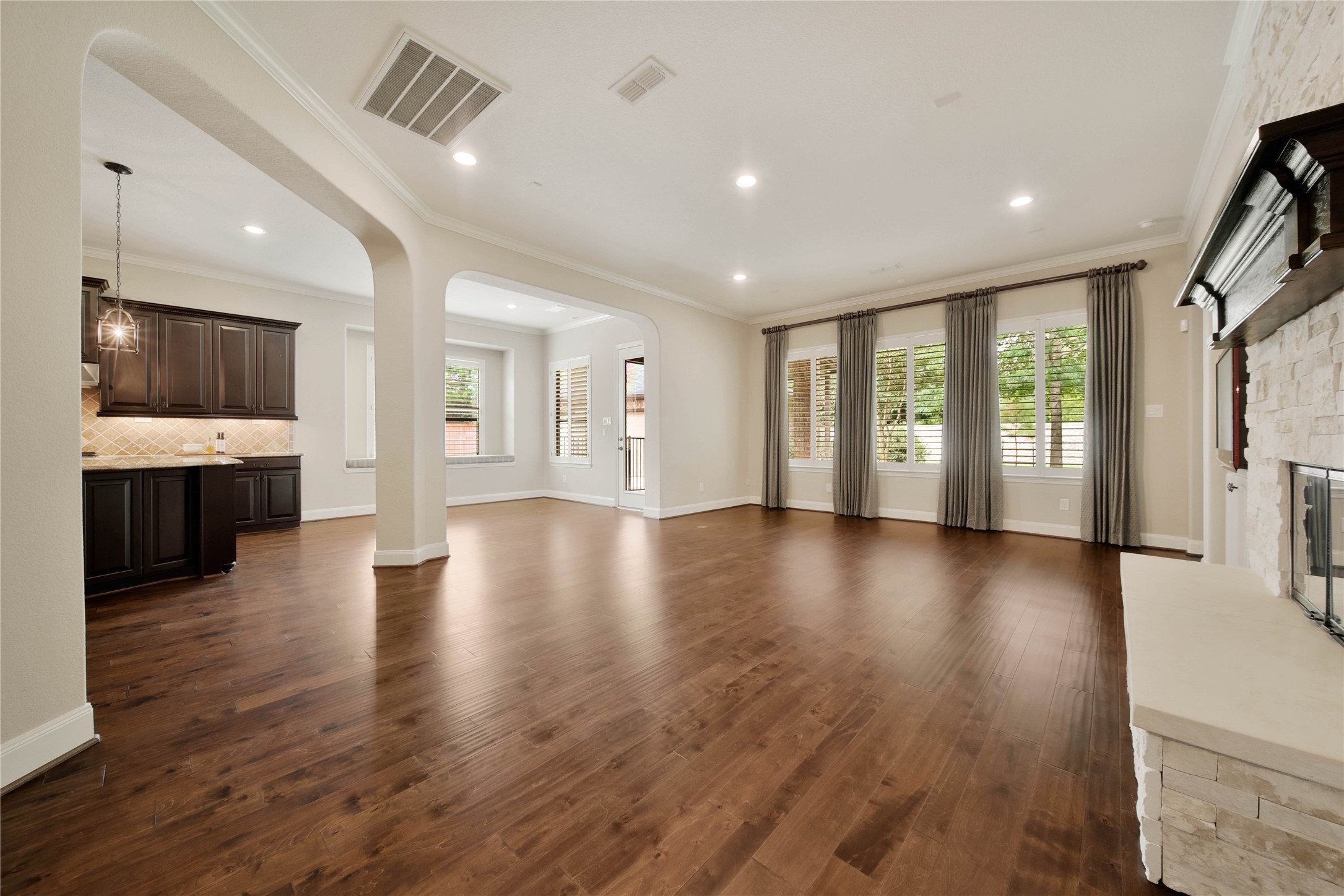 Living, Breakfast and Kitchen area flow easily into one another.