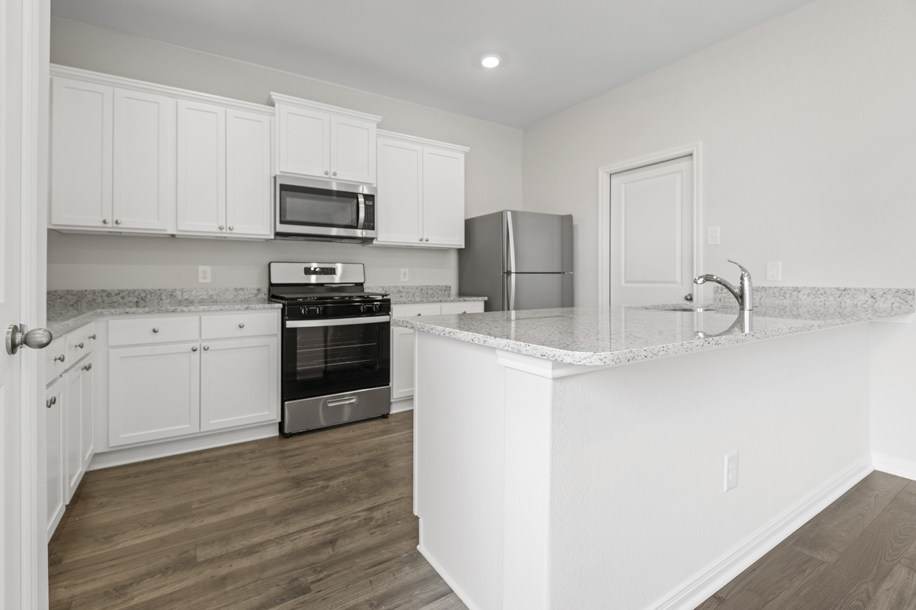 6511 Winter Elm Street, Houston, TX 77048 6511 Winter Elm Street, Houston, TX 77048
