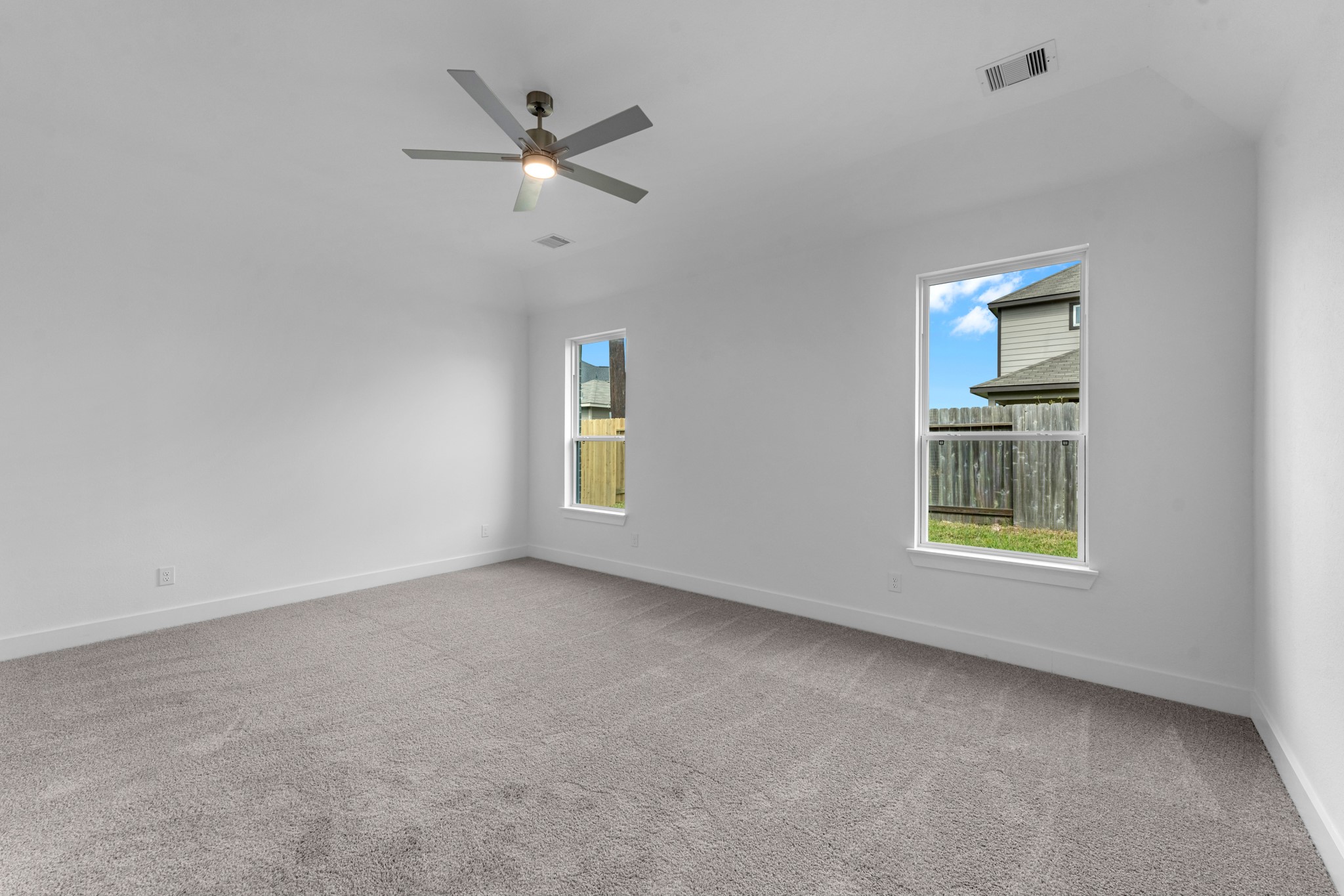 4511 Breezewood Drive, Rosenberg, TX 77471
