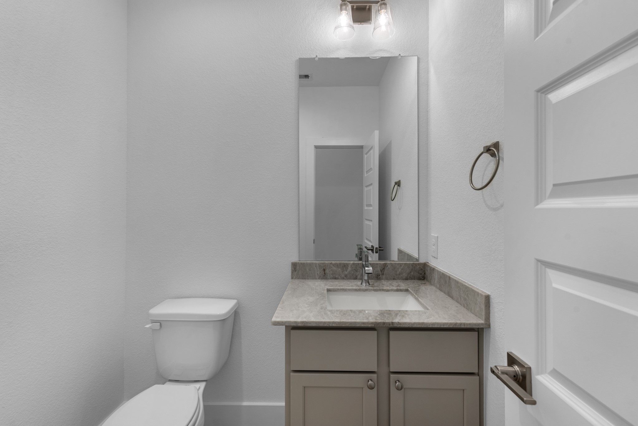 4511 Breezewood Drive, Rosenberg, TX 77471