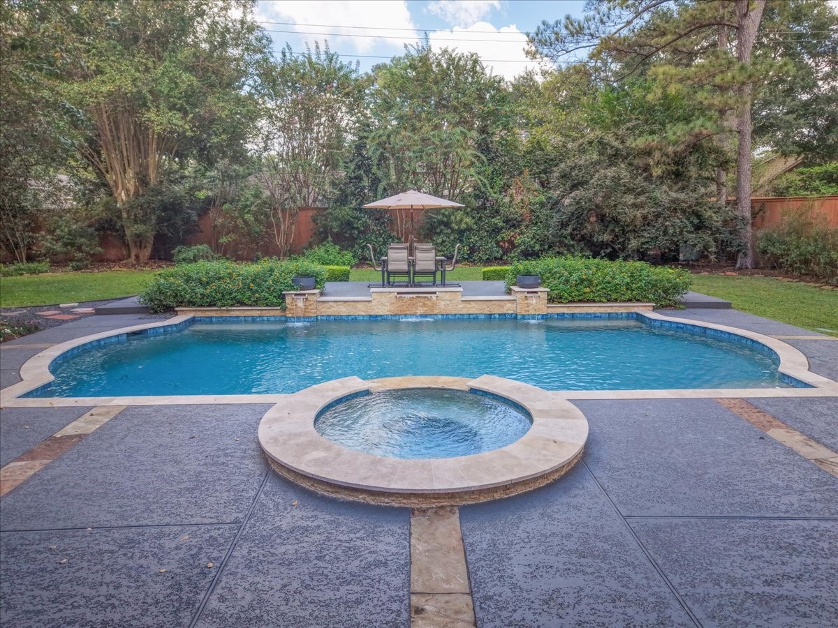 Weekends were made for this. Host a pool party, spend a lazy Sunday in the water, or toast the evening from the spa. This backyard is ready to make the memories your family will talk about for years.